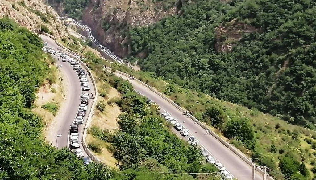 هجوم مسافران به مازندران/ ترافیک شدید در جاده کندوان